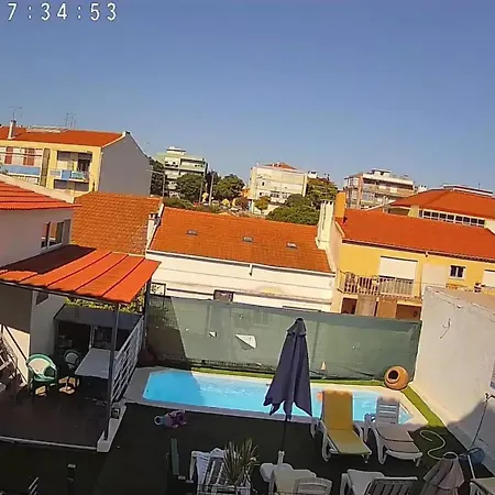 Comfortable In Feijo With Shared Pool, 90 M² Apartment *