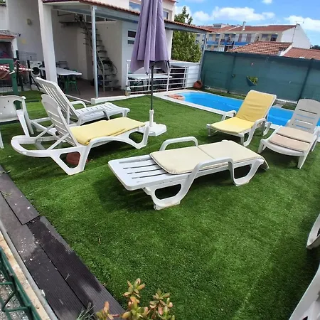 Comfortable In Feijo With Shared Pool, 90 M² Carapinha